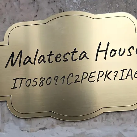Malatesta House-2